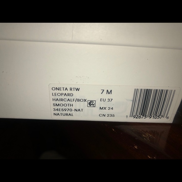 Calvin Klein flats size 7 - Picture 5 of 6